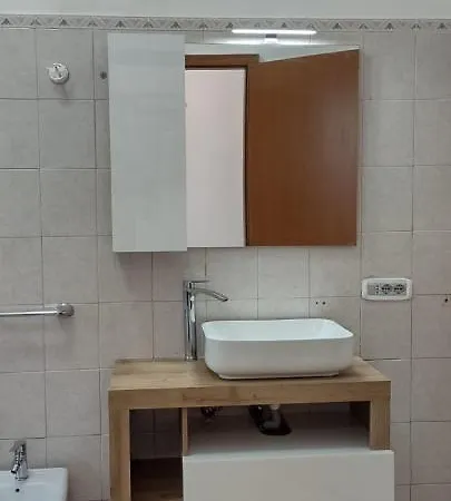 Under Royal * Гела